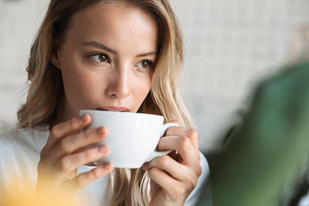 A Not-So-Common Morning Beverage Can Help You Look Your Best All Day